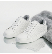 Жіночі зимові кросівки з вовною шкіряні Kindzer LUX 5207 білі