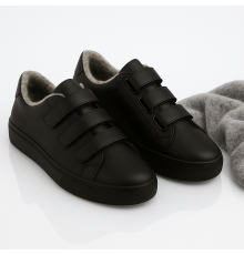 Жіночі зимові кросівки з вовною шкіряні на липучках Kindzer LUX 5209 чорні