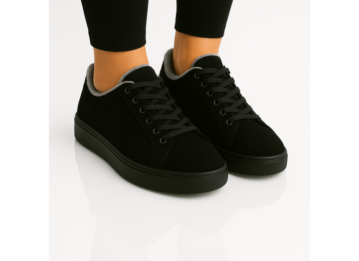 Жіночі зимові кросівки з вовною замшеві Kindzer LUX 5214 чорні